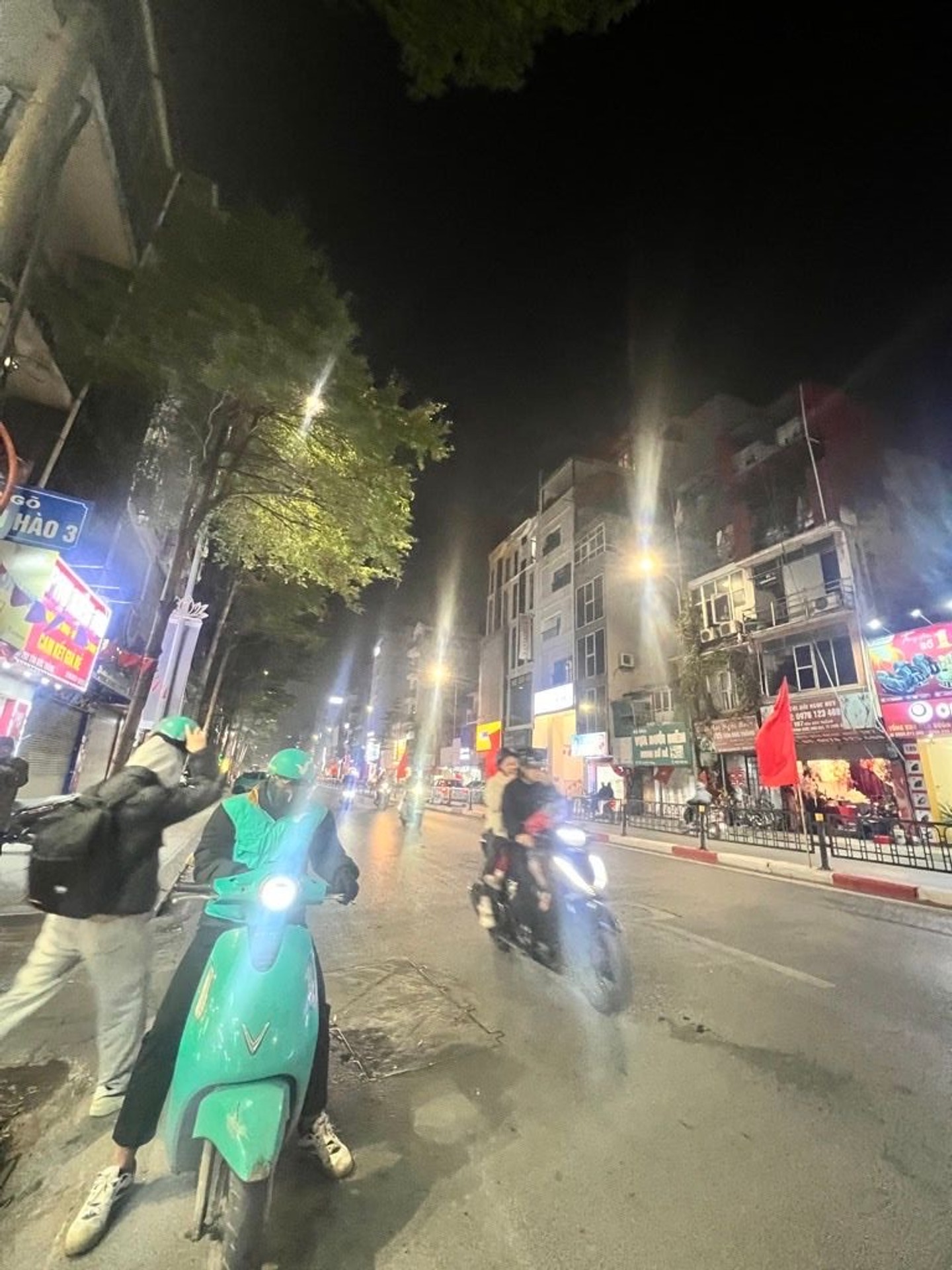 Bán nhà Tôn Đức Thắng - diện tích 36m2 6 tầng - Lô góc 3 mặt thoáng - giá 29,6 tỷ