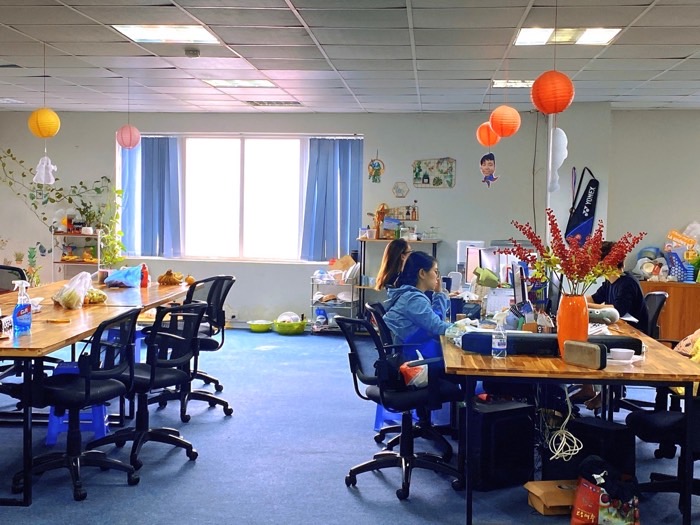 Bán nhà Đê La Thành Nhỏ - diện tích 301m2 12 tầng - Lô góc 3 mặt thoáng - giá 100 tỷ