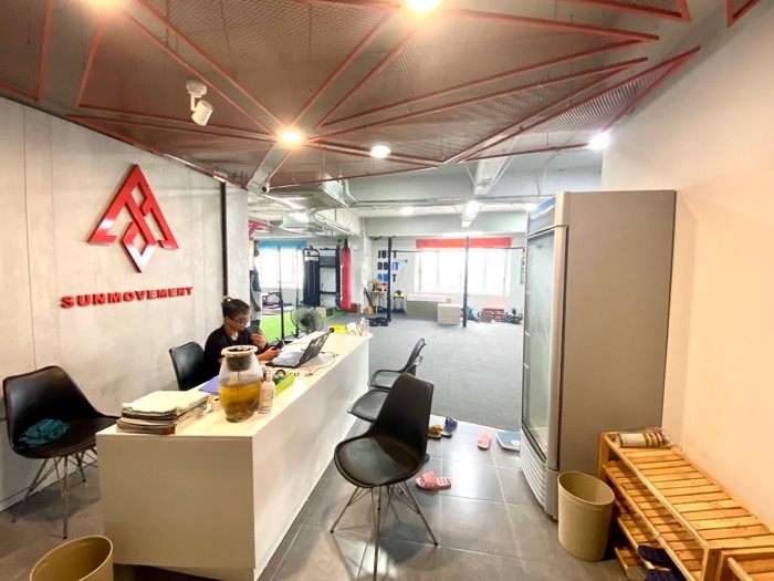 Bán nhà Đê La Thành Nhỏ - diện tích 301m2 12 tầng - Lô góc 3 mặt thoáng - giá 100 tỷ