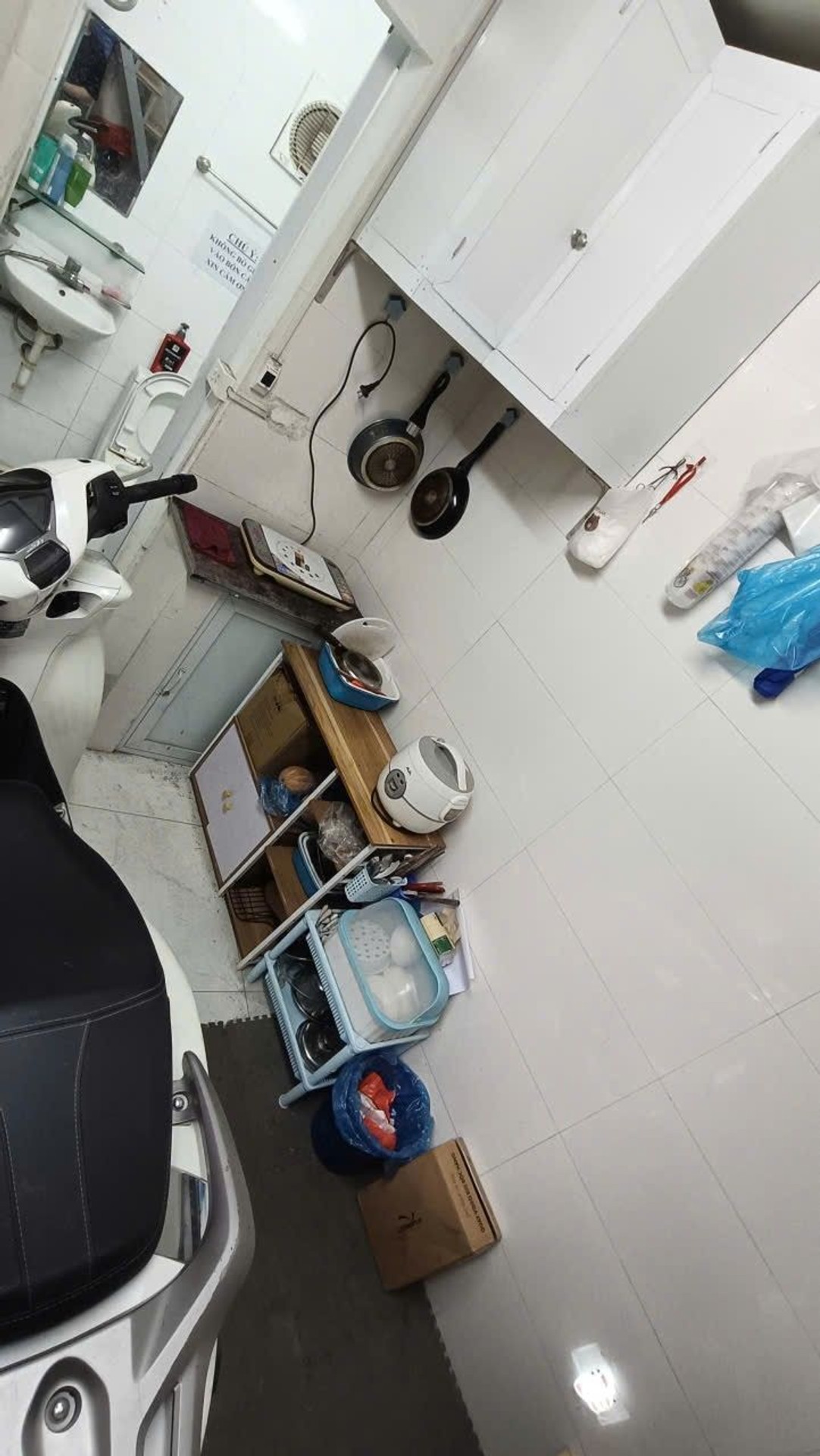 Bán nhà Trương Định - diện tích 7m2 2 tầng - Ô tô đỗ cửa - giá 1,3 tỷ