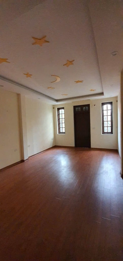 Bán nhà Bùi Huy Bích - diện tích 60m2 5 tầng - Cực hiếm - giá 29,8 tỷ