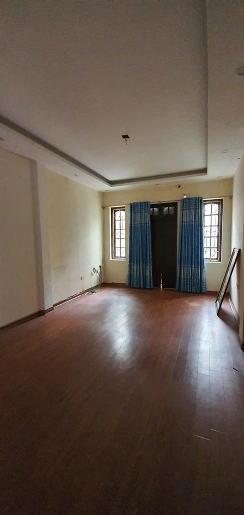 Bán nhà Bùi Huy Bích - diện tích 60m2 5 tầng - Cực hiếm - giá 29,8 tỷ