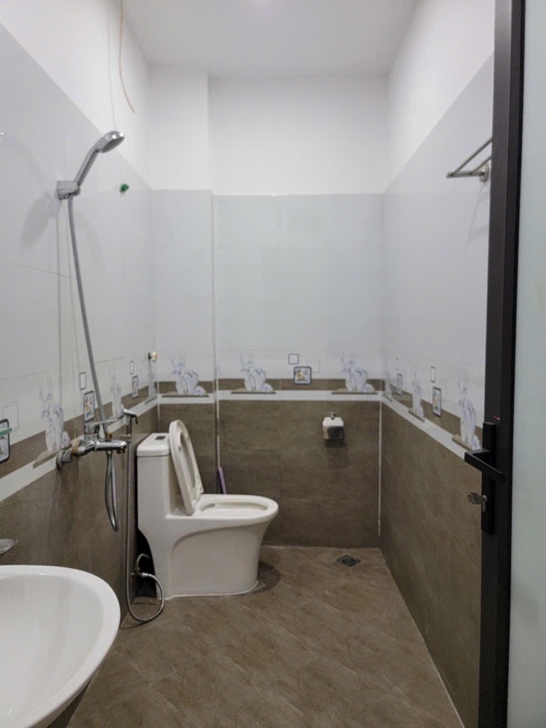 Bán nhà Nam Dư - diện tích 65m2 5 tầng - Lô góc, nhà tự xây tâm huyết - giá 13 tỷ