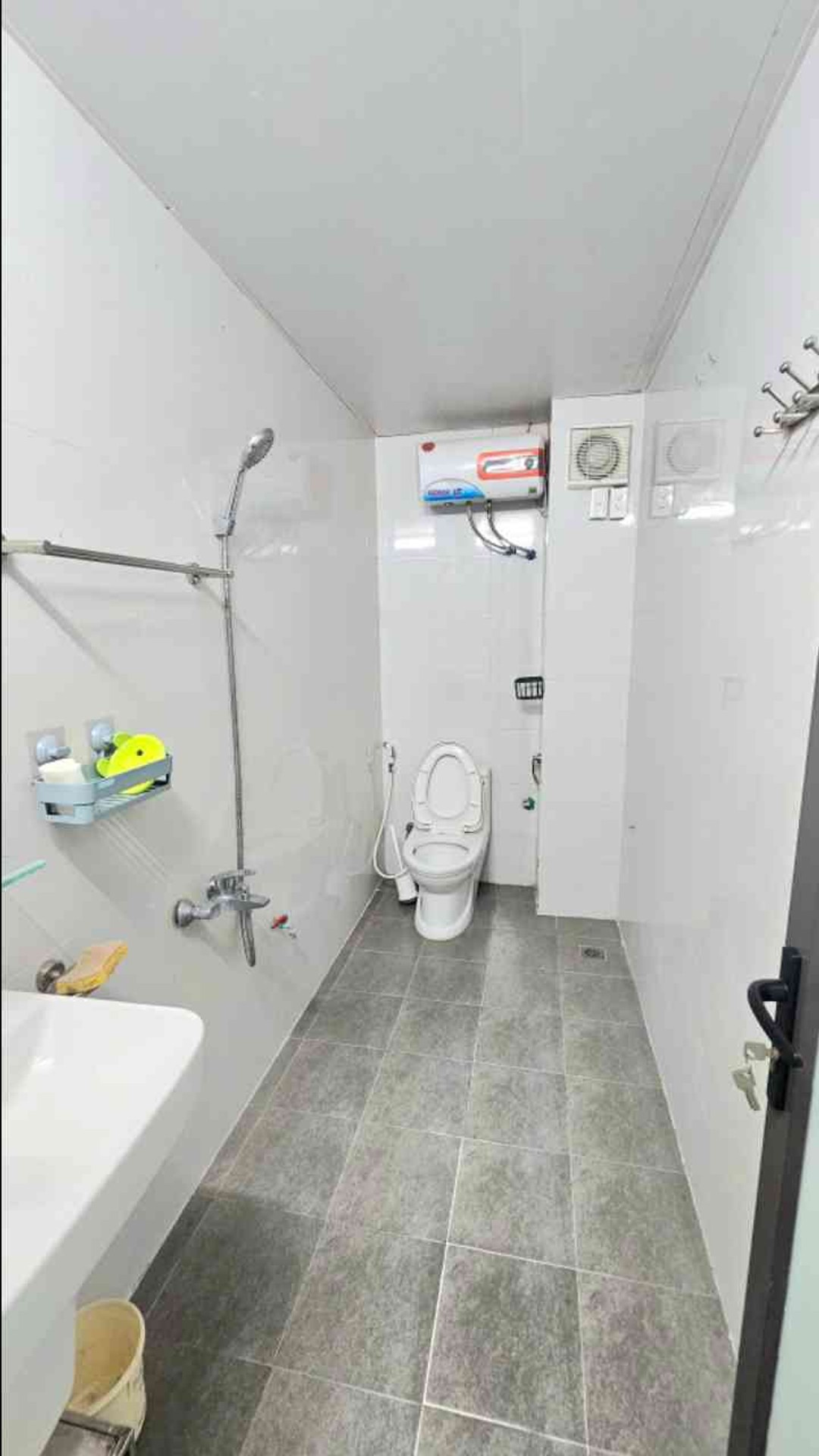 Bán nhà Dương Văn Bé - diện tích 64m2 4 tầng - ngõ ô tô nhỏ đỗ cửa - giá 16,8 tỷ