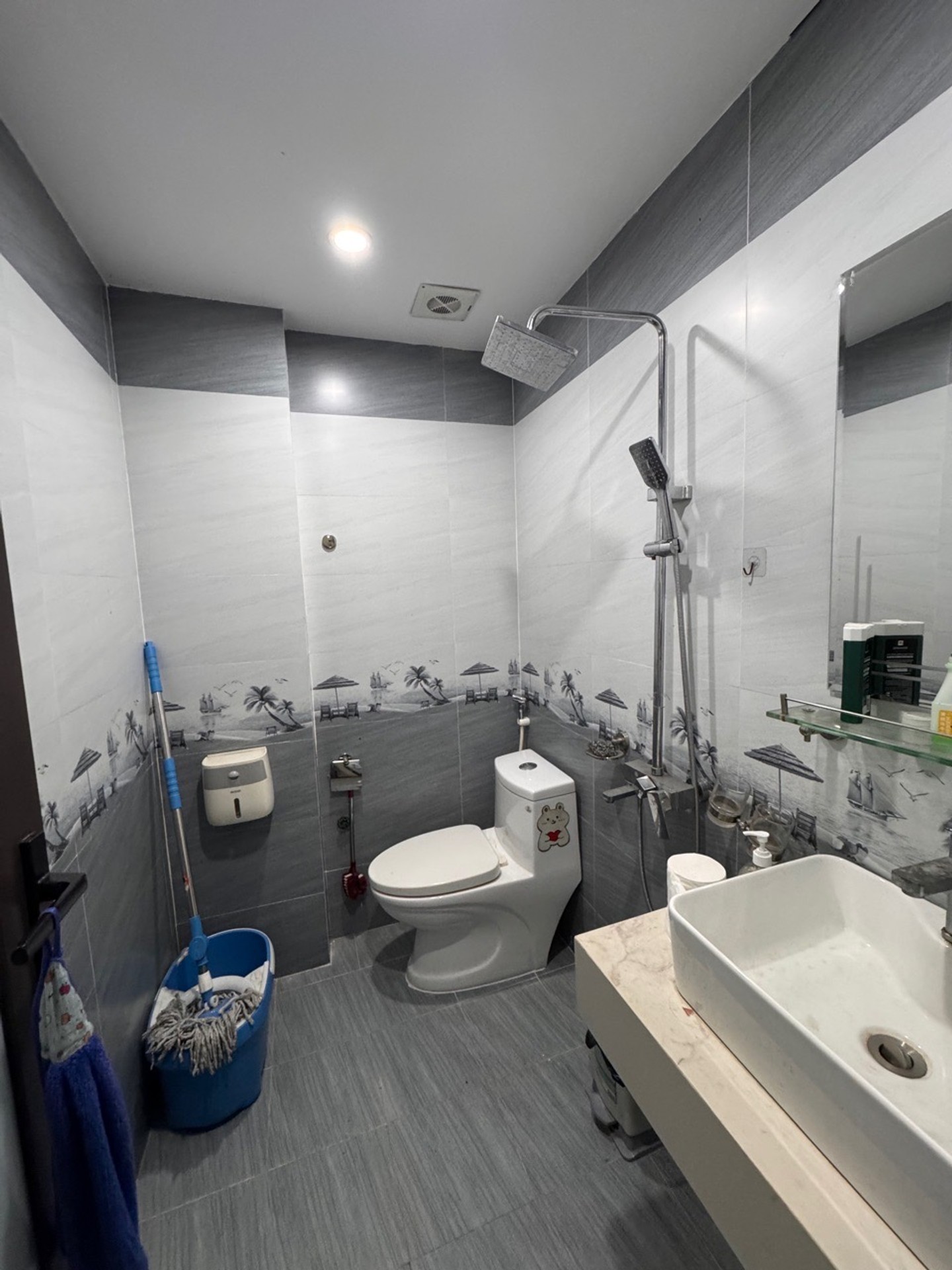 Bán nhà Nguyễn Lân - diện tích 31m2 5 tầng - ô tô đỗ cửa - giá 8,9 tỷ