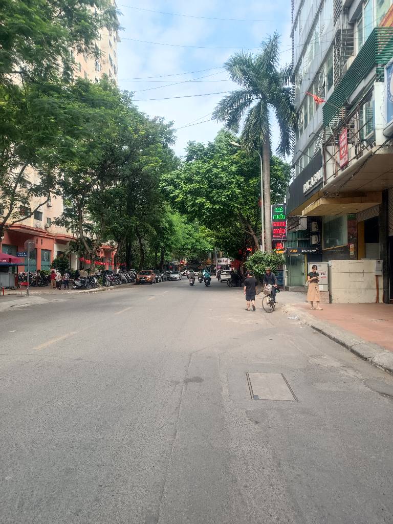 Bán nhà Nguyễn Thị Định - diện tích 79m2 6 tầng - Ô TÔ TRÁNH - giá 30,5 tỷ