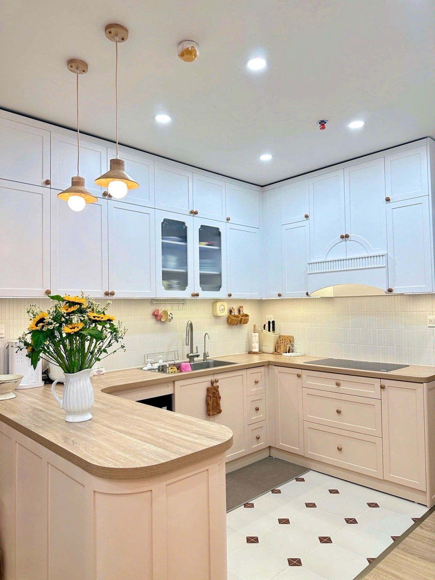 Bán nhà Hoàng Mai - diện tích 69m2 27 tầng - Nhà đẹp ở luôn - giá 5,3 tỷ