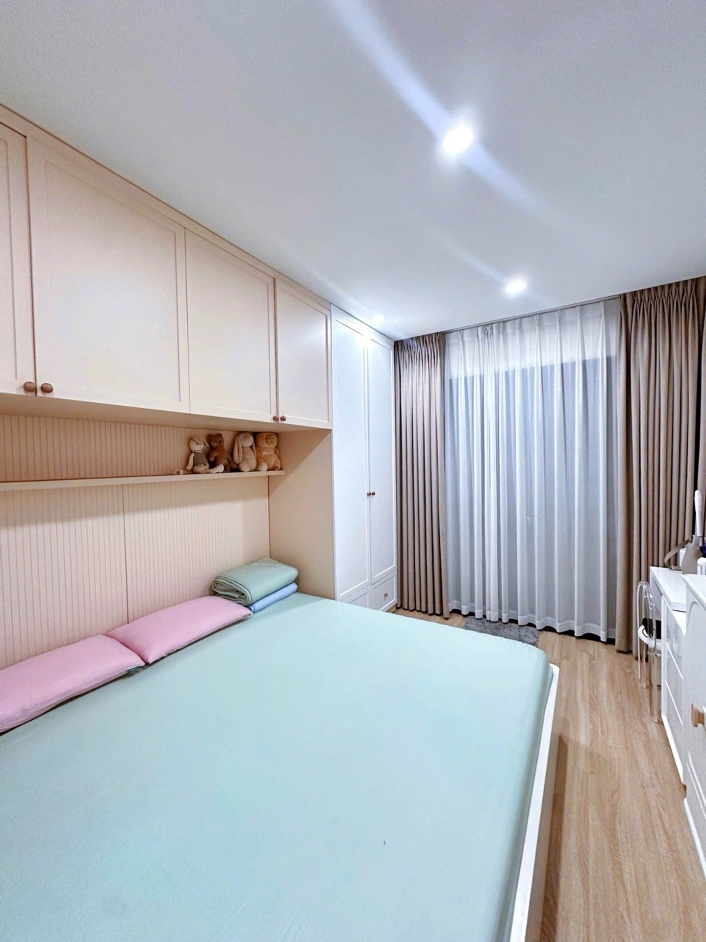 Bán nhà Hoàng Mai - diện tích 69m2 27 tầng - Nhà đẹp ở luôn - giá 5,3 tỷ