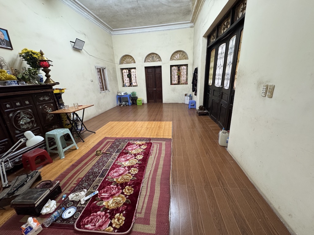 Bán nhà Xã Đàn - diện tích 80m2 3 tầng - Hẻm xe máy - giá 25 tỷ