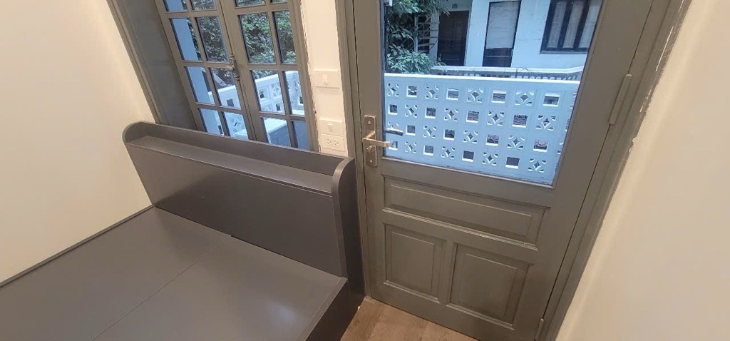 Bán nhà Giảng Võ - diện tích 87m2 6 tầng - Ô tô qua nhà - giá 28,3 tỷ