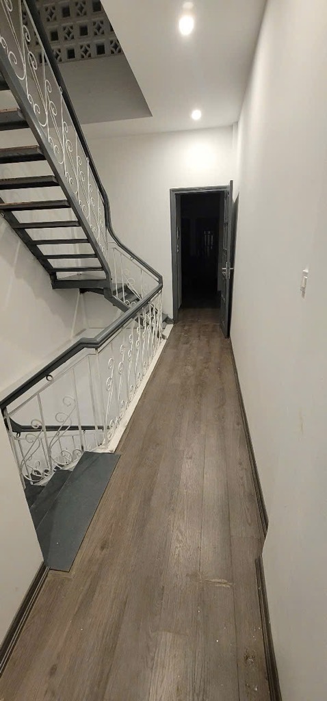 Bán nhà Giảng Võ - diện tích 87m2 6 tầng - Ô tô qua nhà - giá 28,3 tỷ