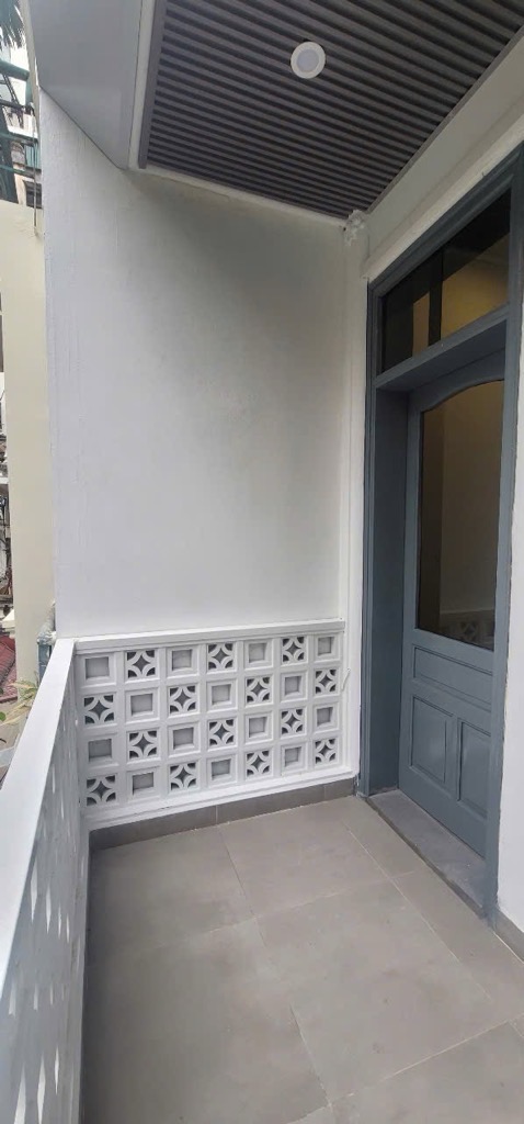 Bán nhà Giảng Võ - diện tích 87m2 6 tầng - Ô tô qua nhà - giá 28,3 tỷ