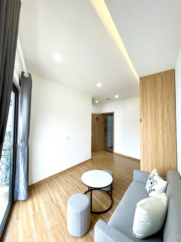 Bán nhà Hoàng Mai - diện tích 80m2 7 tầng - Mặt phố kinh doanh - giá 20 tỷ