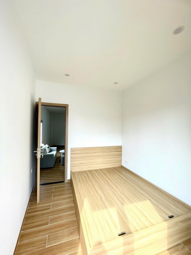 Bán nhà Hoàng Mai - diện tích 80m2 7 tầng - Mặt phố kinh doanh - giá 20 tỷ