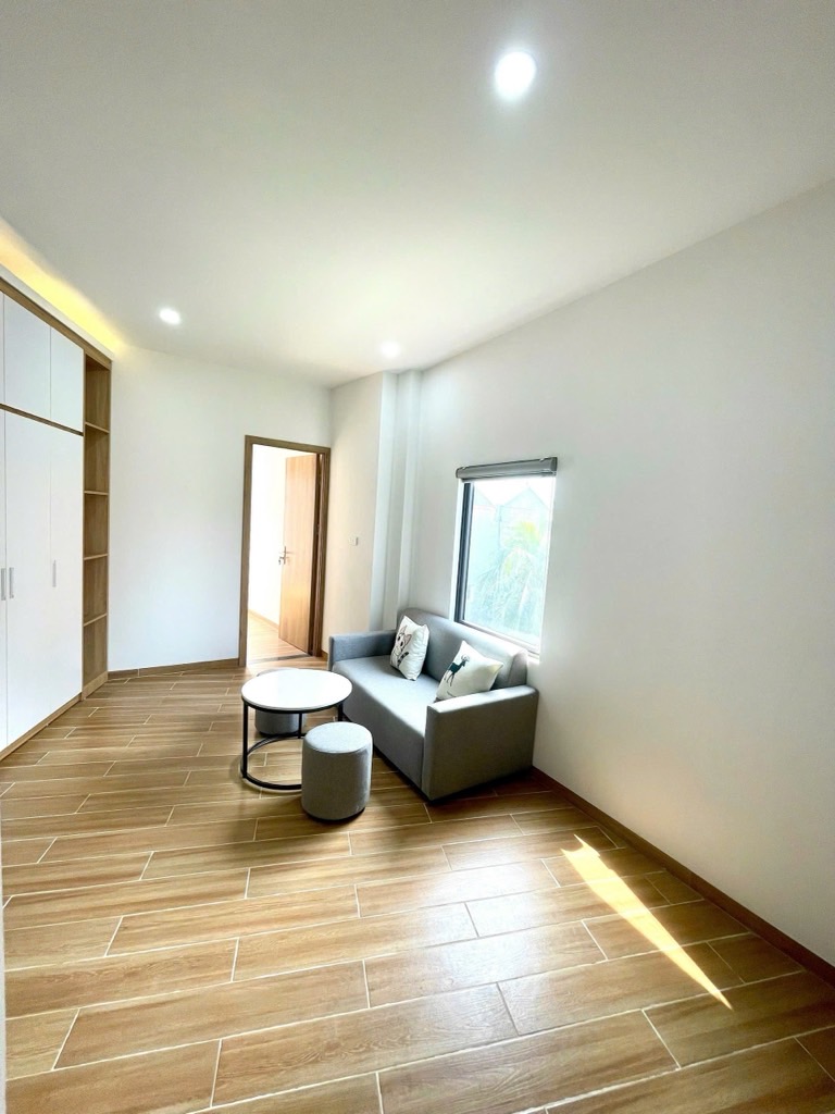 Bán nhà Hoàng Mai - diện tích 80m2 7 tầng - Mặt phố kinh doanh - giá 20 tỷ