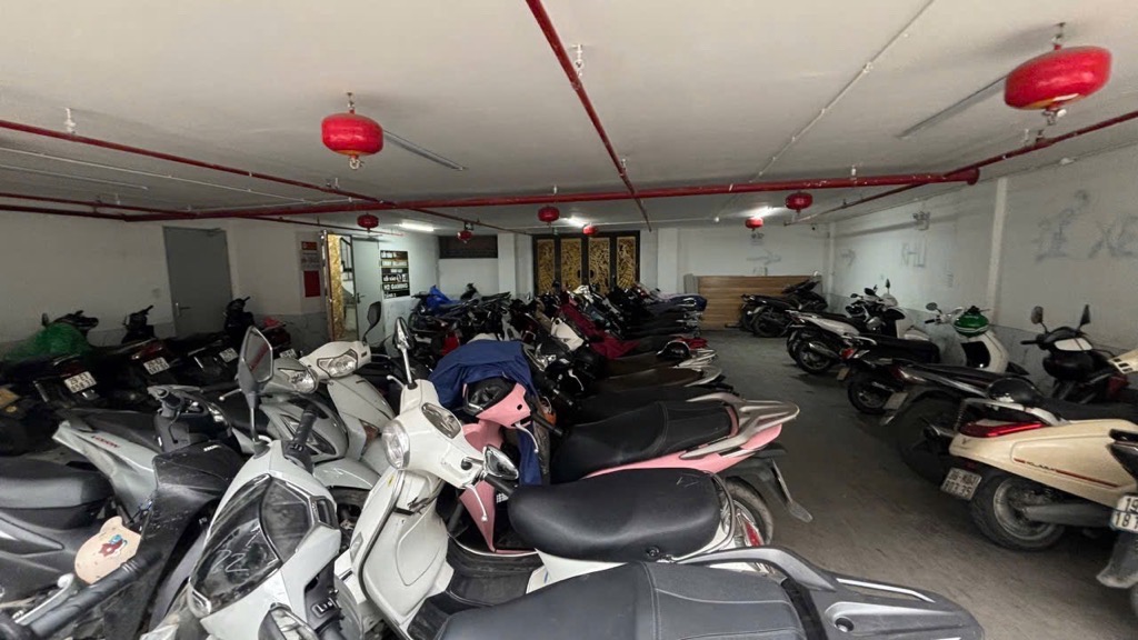 Bán nhà Kim Giang - diện tích 191m2 9 tầng - Ô TÔ VÀO NHÀ - giá 73 tỷ