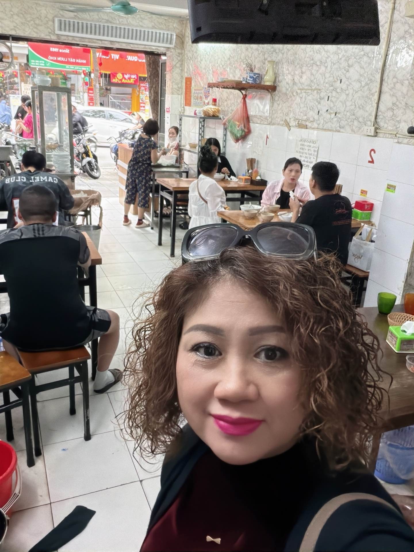 Bán nhà Lò Đúc - diện tích 106.5m2 2 tầng - Nhà cũ cho thuê 50 triệu/tháng - giá 93,8 tỷ