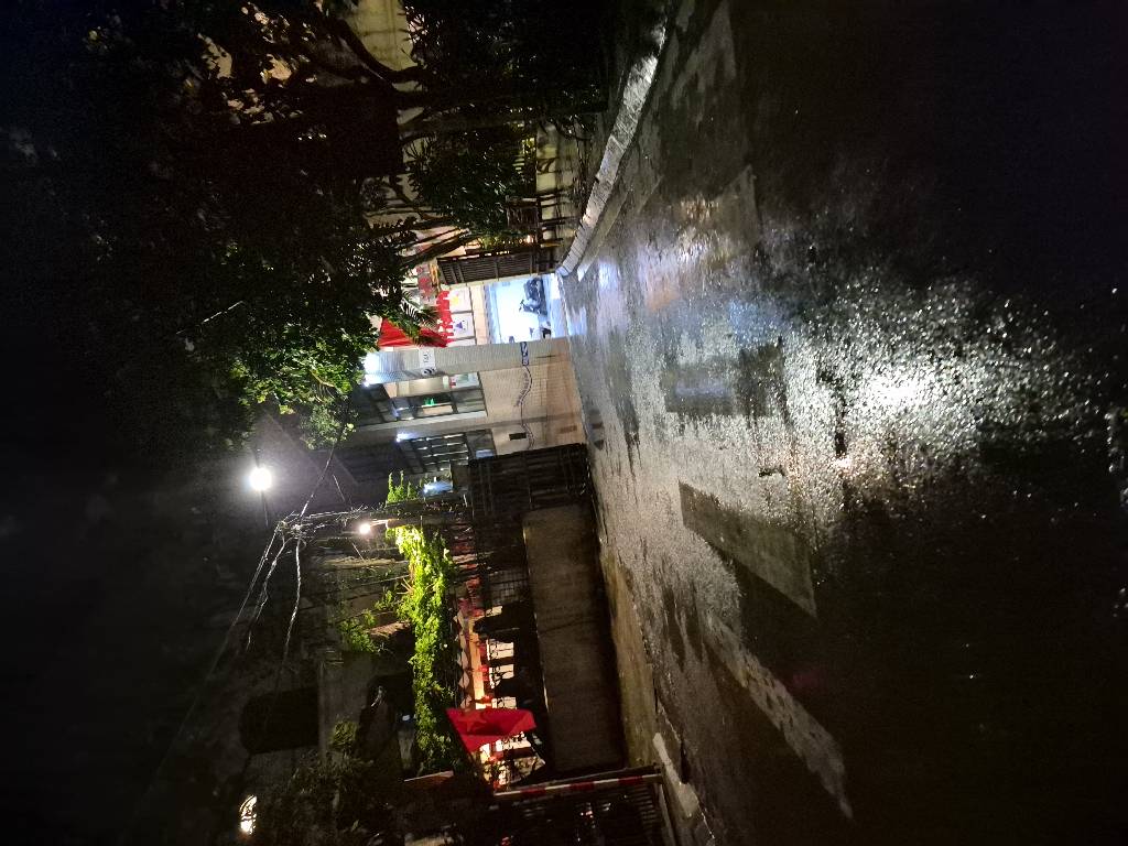 Bán nhà Tô Ngọc Vân - diện tích 229m2 3 tầng - Lô góc 2 mặt thoáng - giá 80 tỷ