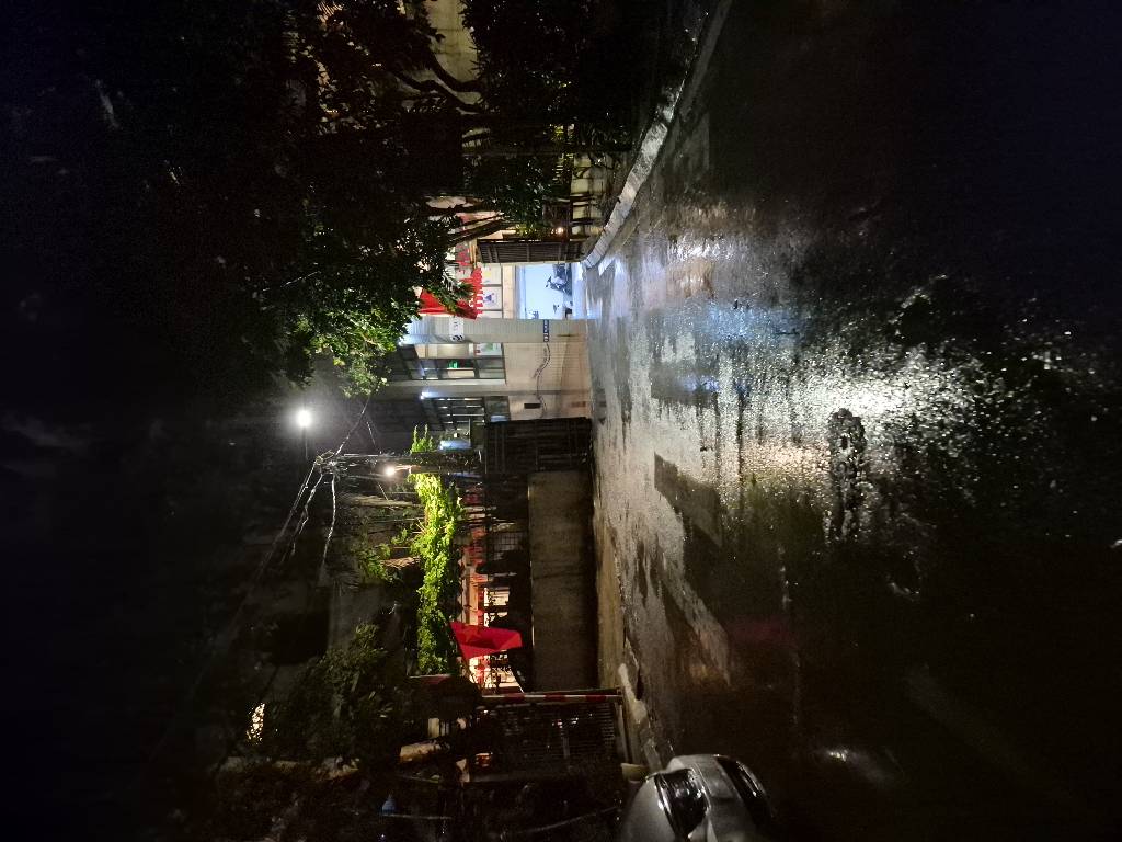 Bán nhà Tô Ngọc Vân - diện tích 229m2 3 tầng - Lô góc 2 mặt thoáng - giá 80 tỷ