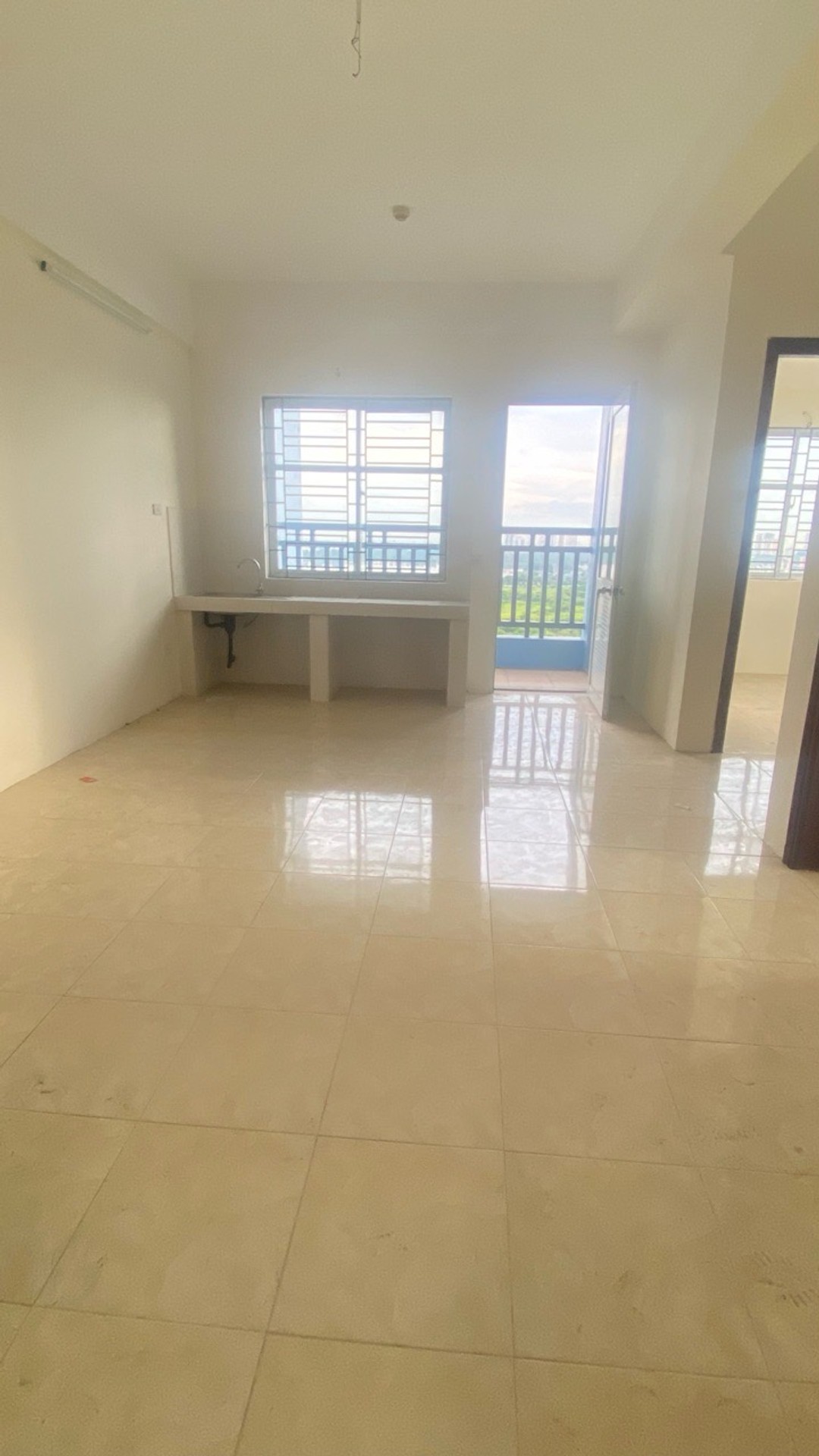 Bán nhà Đền Lừ 3 - diện tích 50m2 16 tầng - CĂN HỘ 2 NGỦ MỚI KOONG - giá 4,08 tỷ