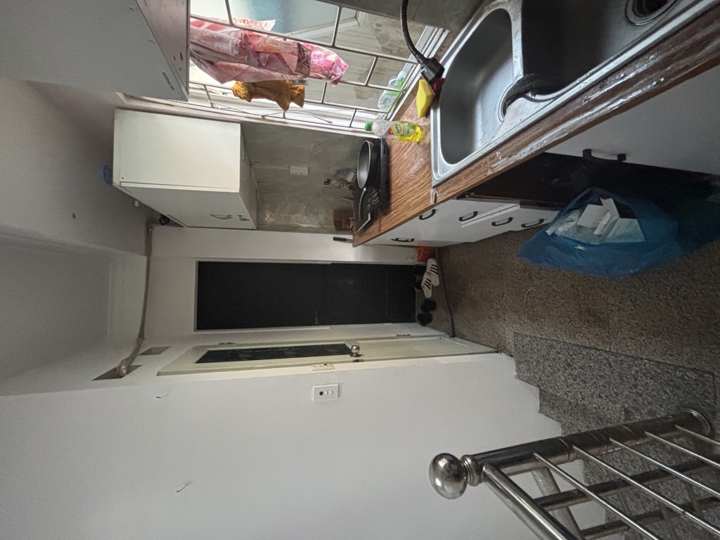Bán nhà Trại Cá - diện tích 33m2 4 tầng - Nhà dòng tiền - giá 6,9 tỷ