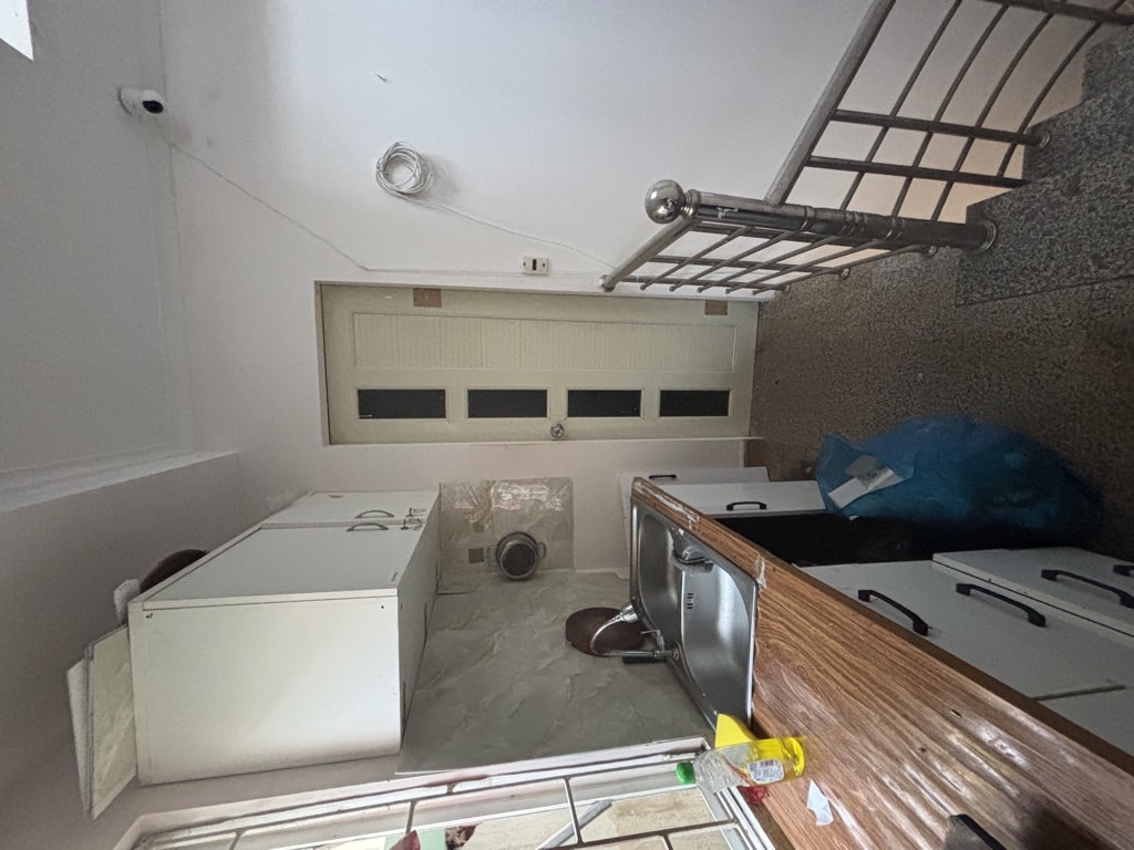 Bán nhà Trại Cá - diện tích 33m2 4 tầng - Nhà dòng tiền - giá 6,9 tỷ