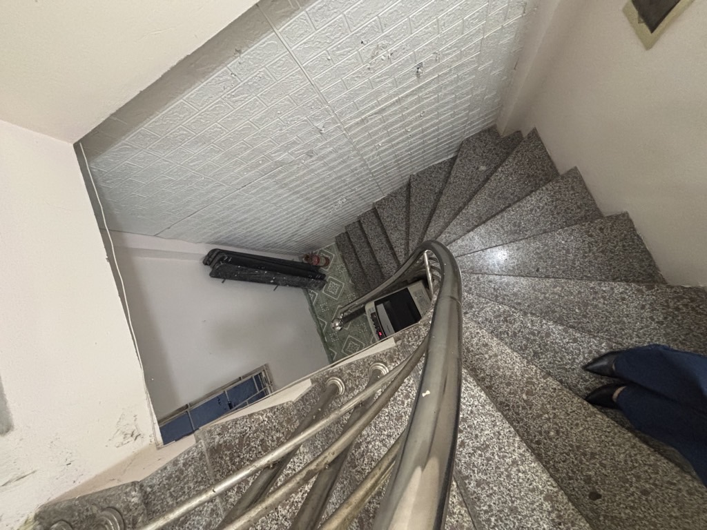 Bán nhà Trại Cá - diện tích 33m2 4 tầng - Nhà dòng tiền - giá 6,9 tỷ