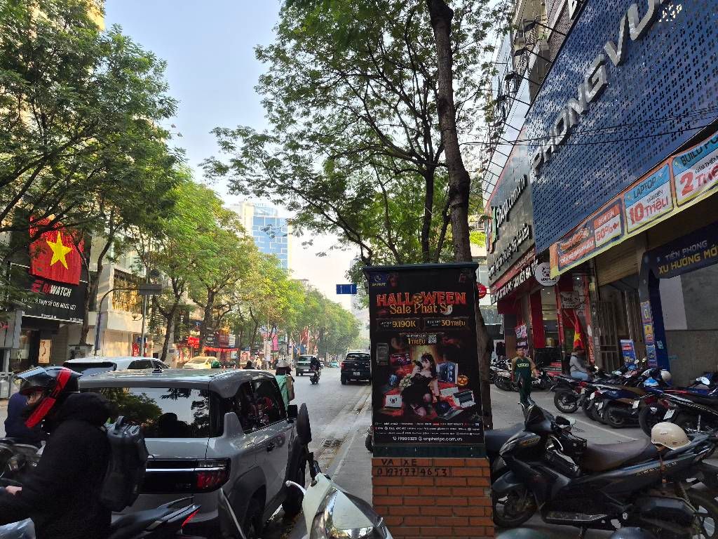 Bán nhà Thái Hà - diện tích 203m2 6 tầng - Mặt phố kinh doanh sầm uất - giá 195 tỷ