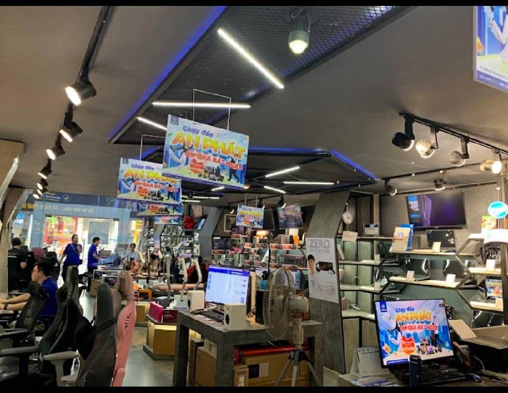 Bán nhà Thái Hà - diện tích 203m2 6 tầng - Mặt phố kinh doanh sầm uất - giá 195 tỷ