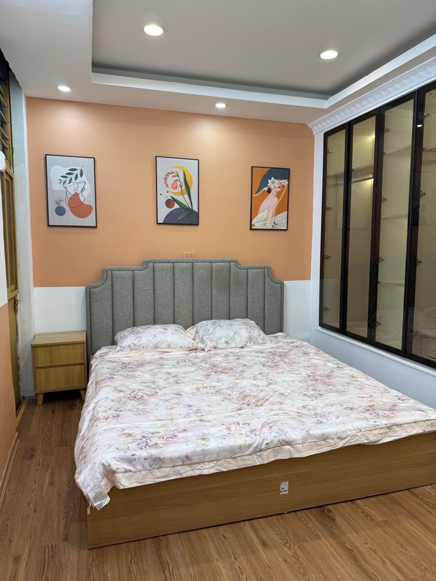 Bán nhà Láng - diện tích 110m2 4 tầng - Lô góc thoáng sáng - giá 4,25 tỷ