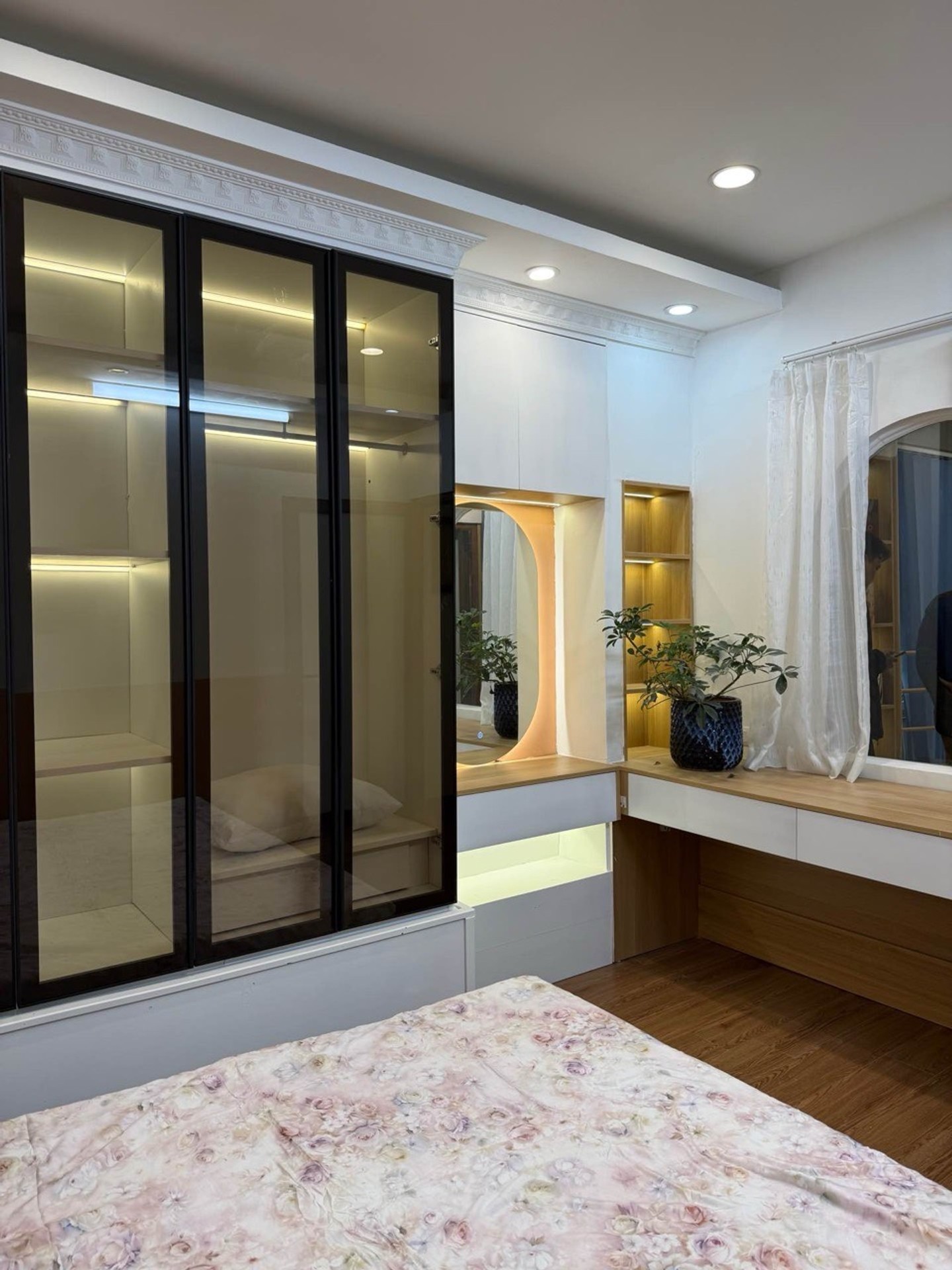 Bán nhà Láng - diện tích 110m2 4 tầng - Lô góc thoáng sáng - giá 4,25 tỷ