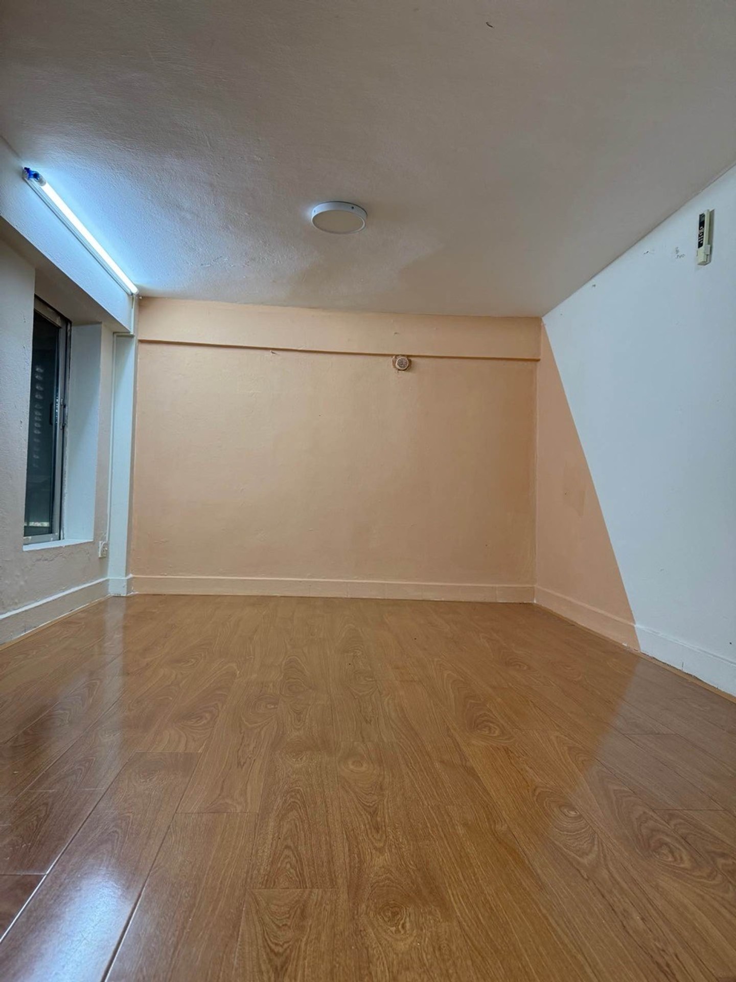 Bán nhà Láng - diện tích 110m2 4 tầng - Lô góc thoáng sáng - giá 4,25 tỷ