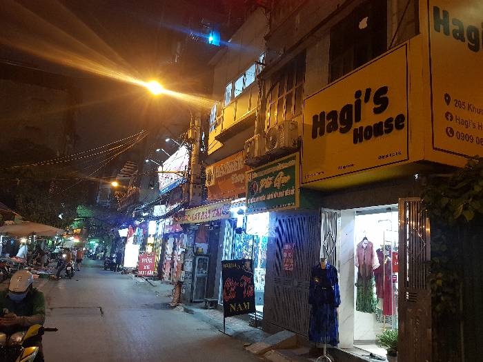 Bán nhà Khương Thượng - diện tích 58.5m2 3 tầng - Lô góc 2 mặt phố - giá 21,6 tỷ