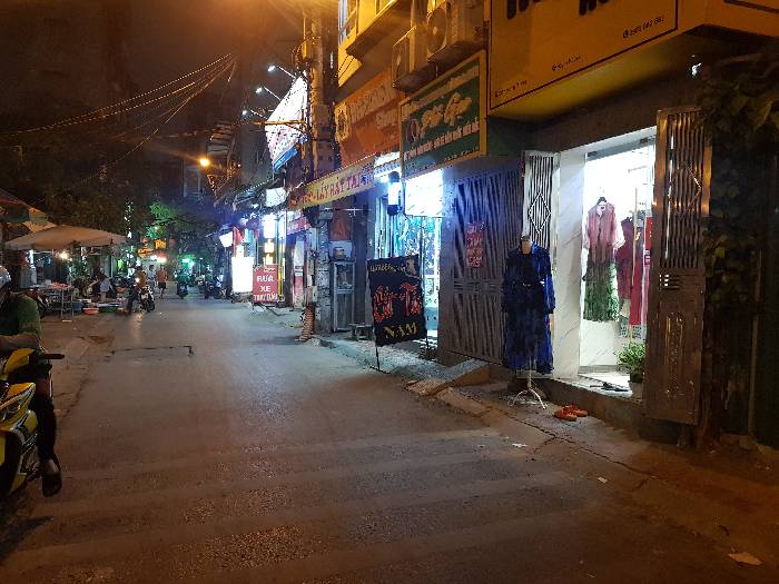 Bán nhà Khương Thượng - diện tích 58.5m2 3 tầng - Lô góc 2 mặt phố - giá 21,6 tỷ