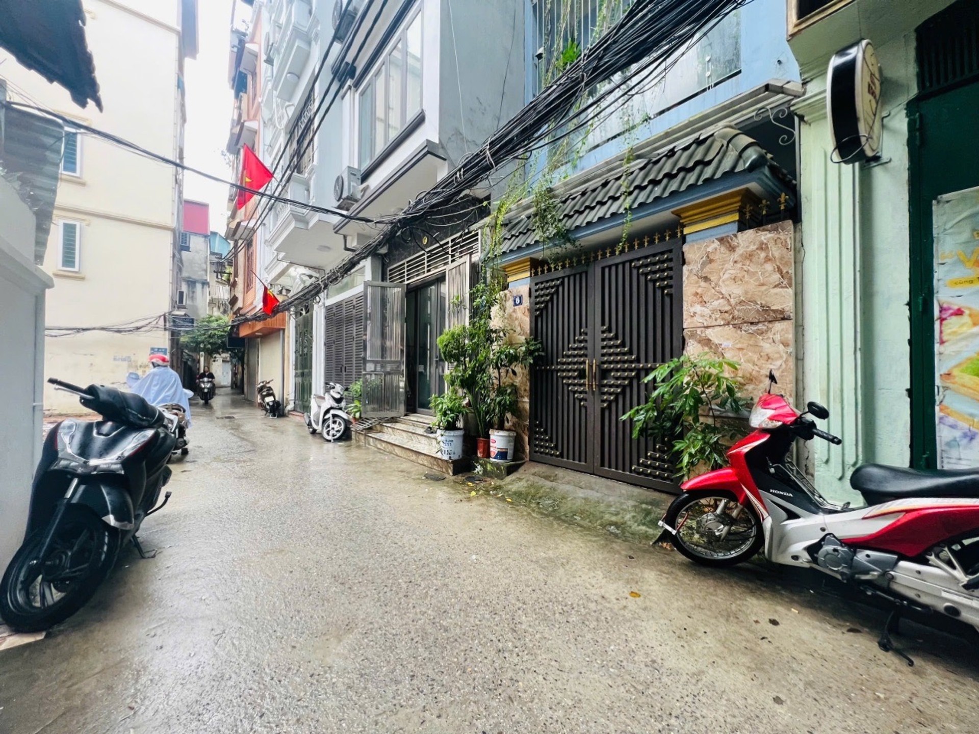 Bán nhà Hai Bà Trưng - diện tích 43m2 4 tầng - Ô TÔ ĐỖ CỬA - giá 13,5 tỷ