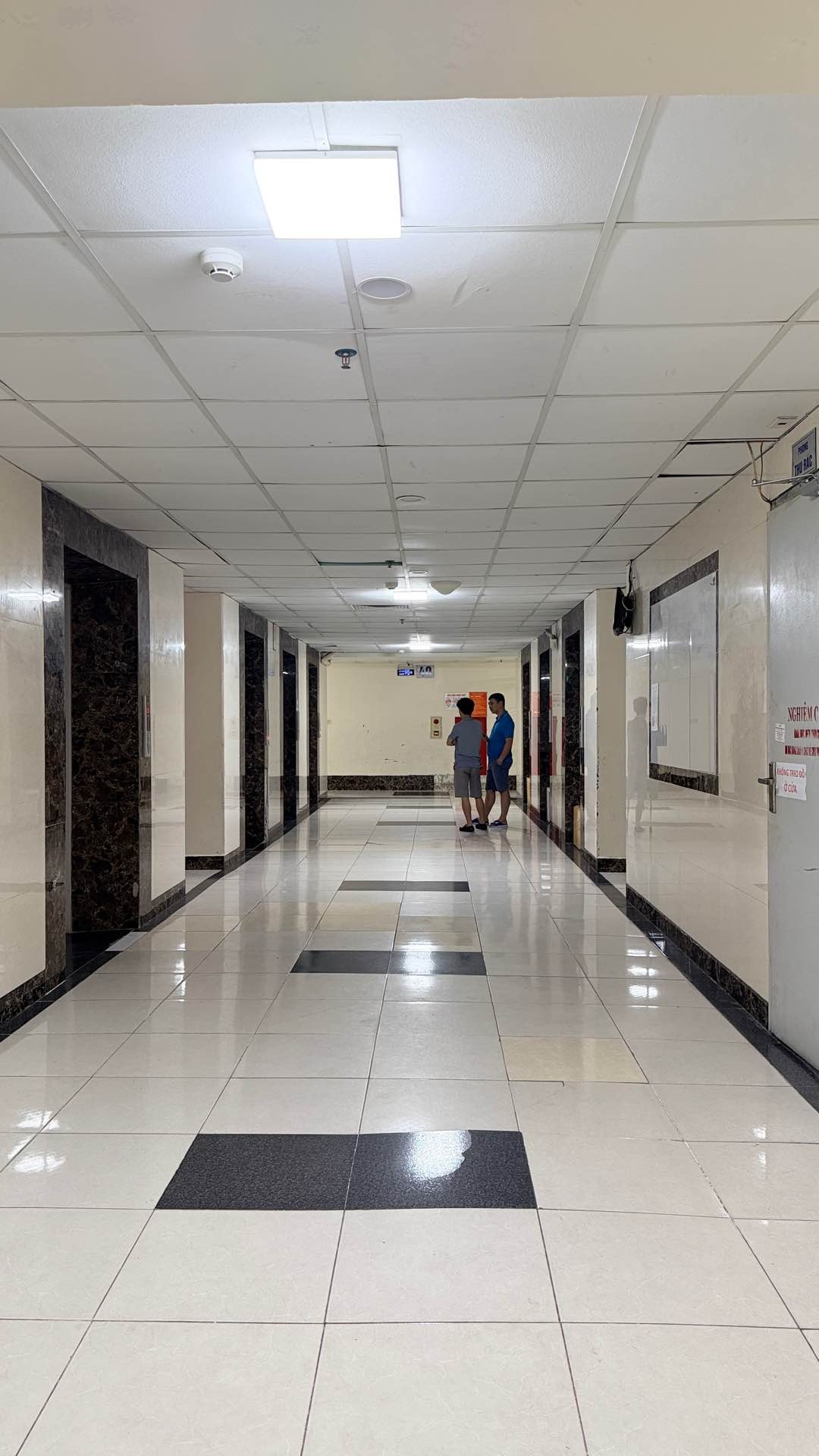 Bán nhà Nguyễn Xuân Yêm - diện tích 74m2 1 tầng - Mặt phố - giá 5,4 tỷ