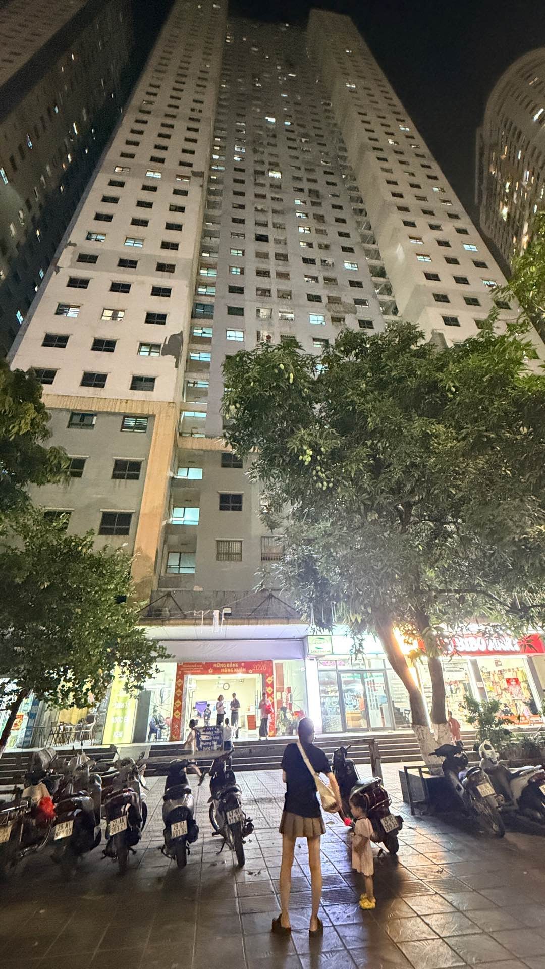 Bán nhà Nguyễn Xuân Yêm - diện tích 74m2 1 tầng - Mặt phố - giá 5,4 tỷ