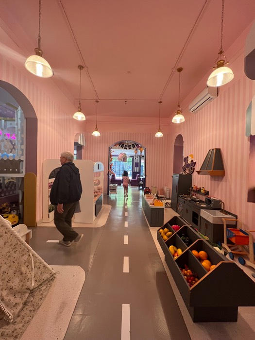 Bán nhà Quán Sứ - diện tích 104m2 1 tầng - Lô góc 3 thoáng - giá 85 tỷ