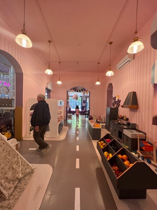 Bán nhà Quán Sứ - diện tích 104m2 1 tầng - Lô góc 3 thoáng - giá 85 tỷ