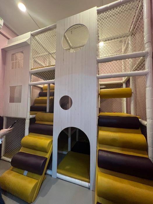 Bán nhà Quán Sứ - diện tích 104m2 1 tầng - Lô góc 3 thoáng - giá 85 tỷ