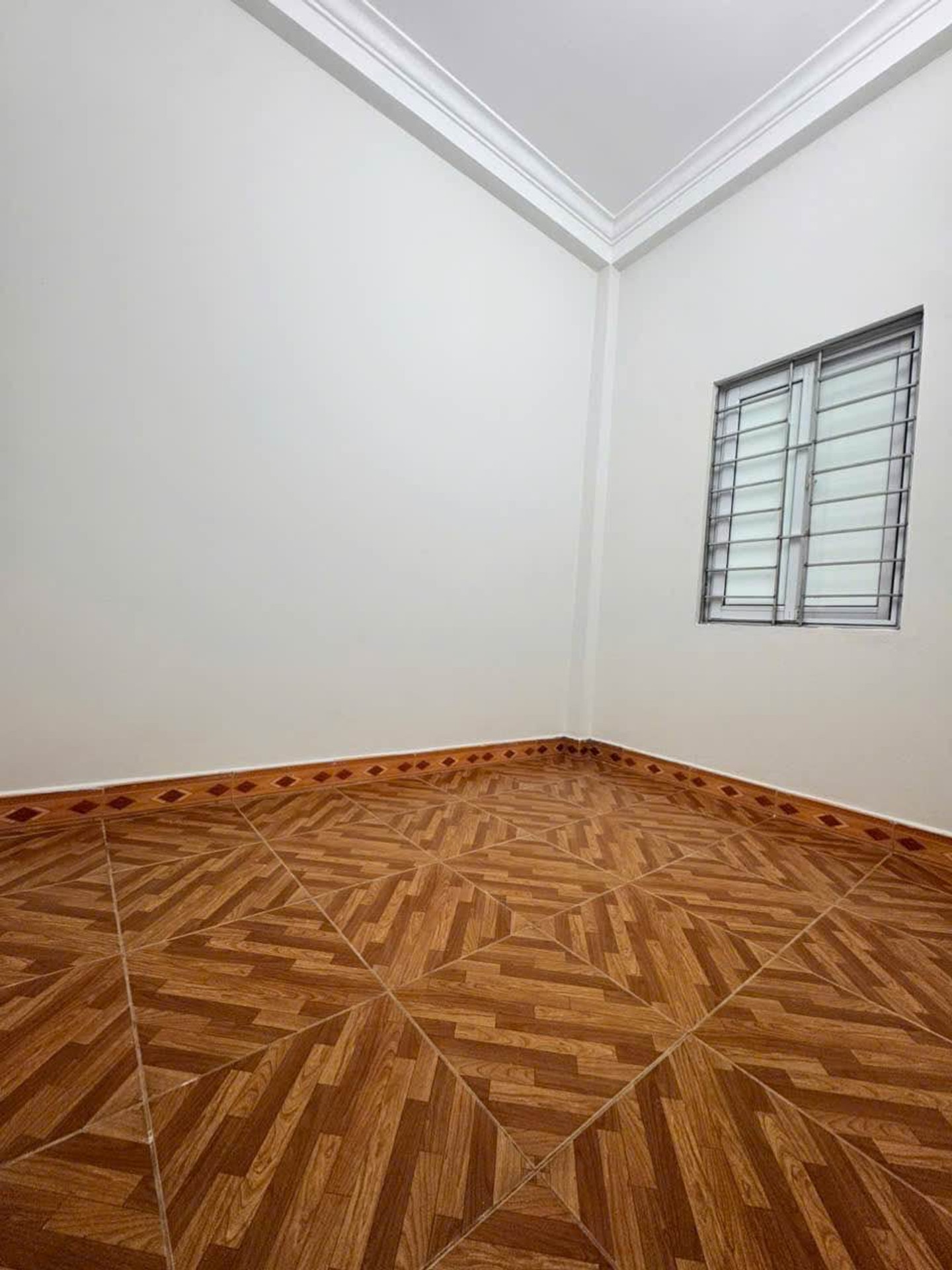 Bán nhà Vĩnh Hưng - diện tích 26m2 4 tầng - Ô tô đỗ cửa - giá 6,6 tỷ
