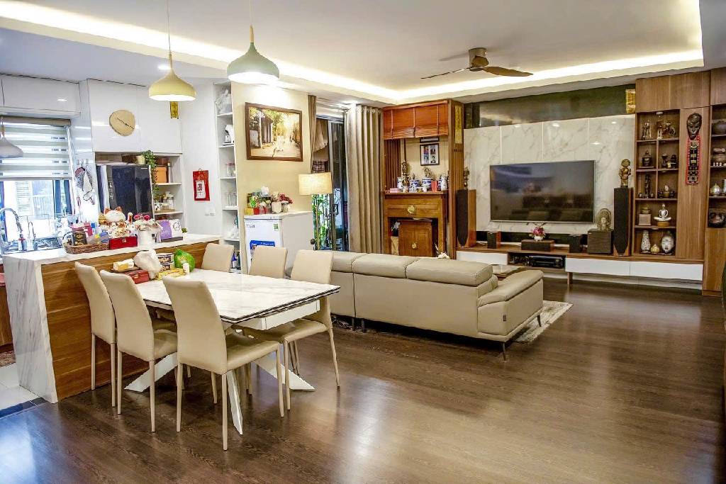 Bán nhà Minh Khai - diện tích 98m2 1 tầng - Căn góc 3 ngủ - giá 10,8 tỷ