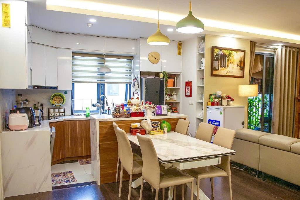 Bán nhà Minh Khai - diện tích 98m2 1 tầng - Căn góc 3 ngủ - giá 10,8 tỷ