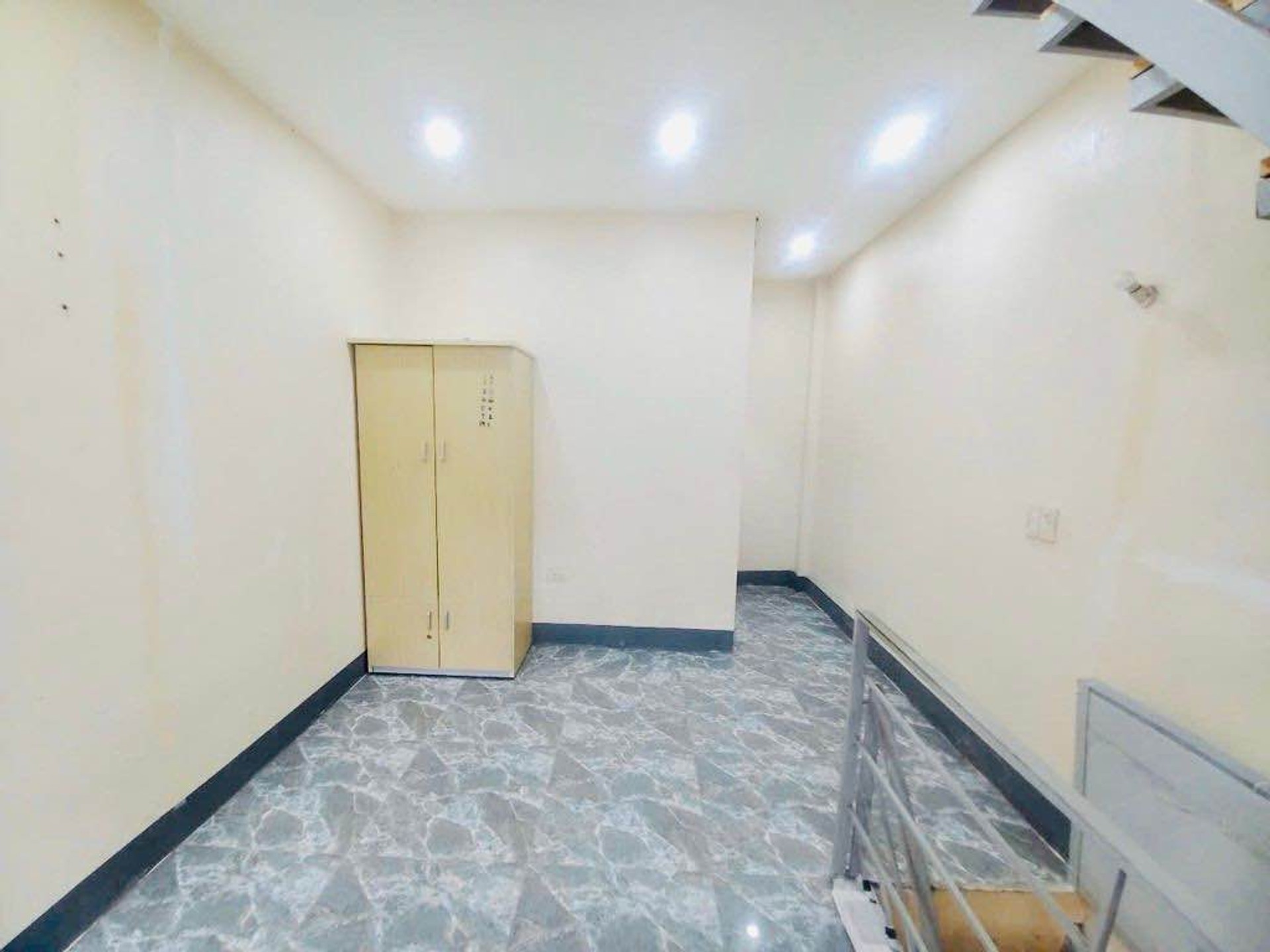 Bán nhà Vĩnh Hưng - diện tích 24m2 3 tầng - Nhà đẹp hiếm có - giá 2,8 tỷ