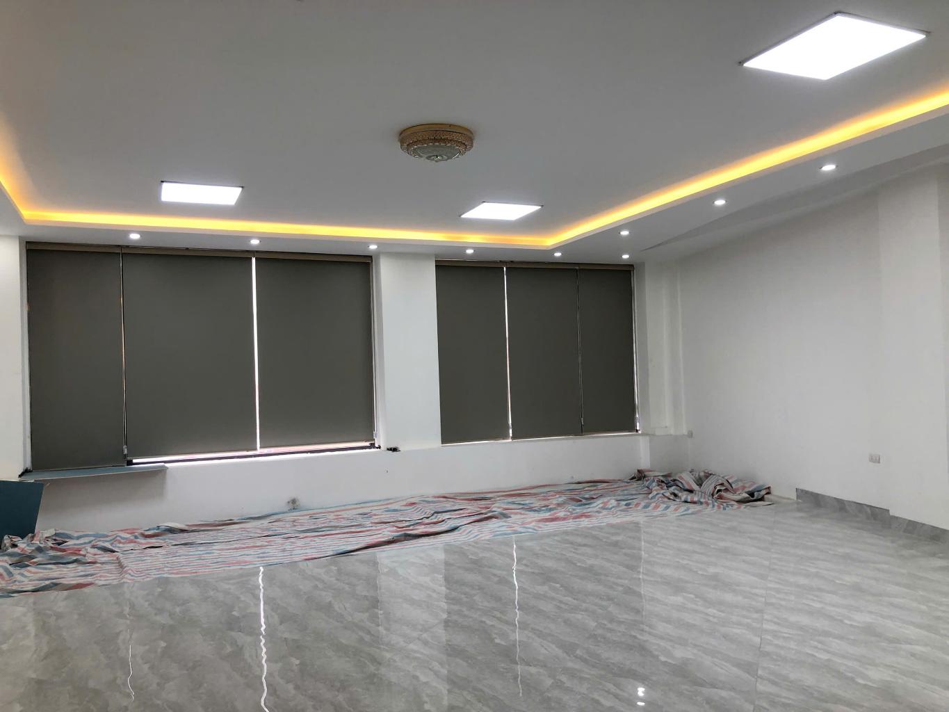 Bán nhà Hoàng Mai - diện tích 81m2 7 tầng - Ô TÔ TRÁNH - giá 34 tỷ