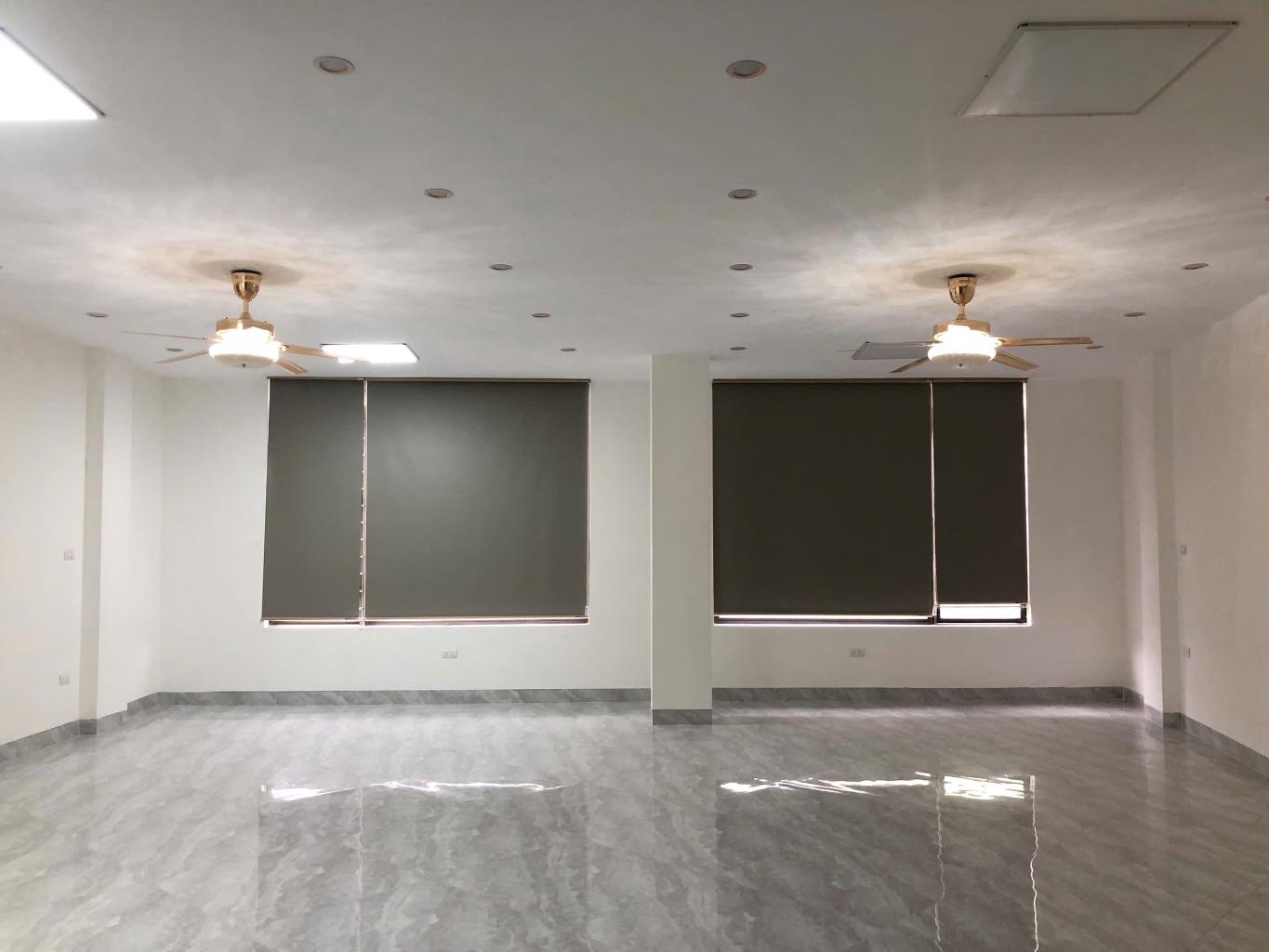 Bán nhà Hoàng Mai - diện tích 81m2 7 tầng - Ô TÔ TRÁNH - giá 34 tỷ