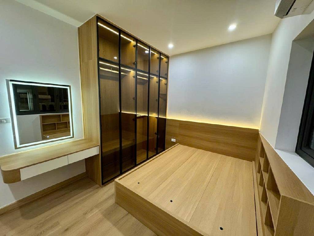 Bán nhà Trương Định - diện tích 40m2 3 tầng - Ngõ ba gác - giá 9,2 tỷ