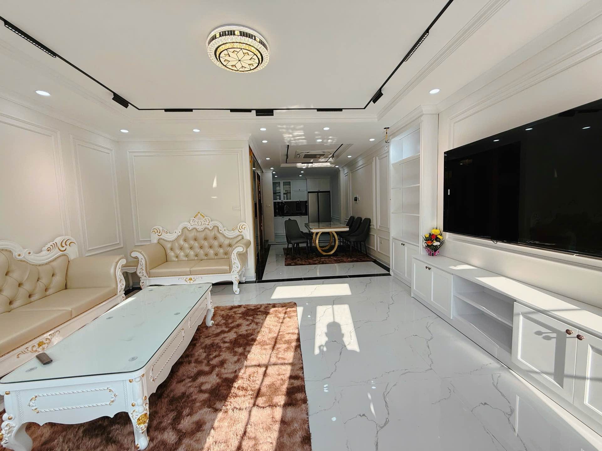 Bán nhà Tô Vĩnh Diện - diện tích 60m2 6 tầng - Ô tô vào nhà - giá 25,8 tỷ