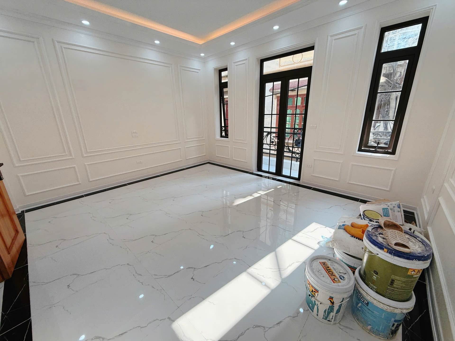 Bán nhà Tô Vĩnh Diện - diện tích 60m2 6 tầng - Ô tô vào nhà - giá 25,8 tỷ