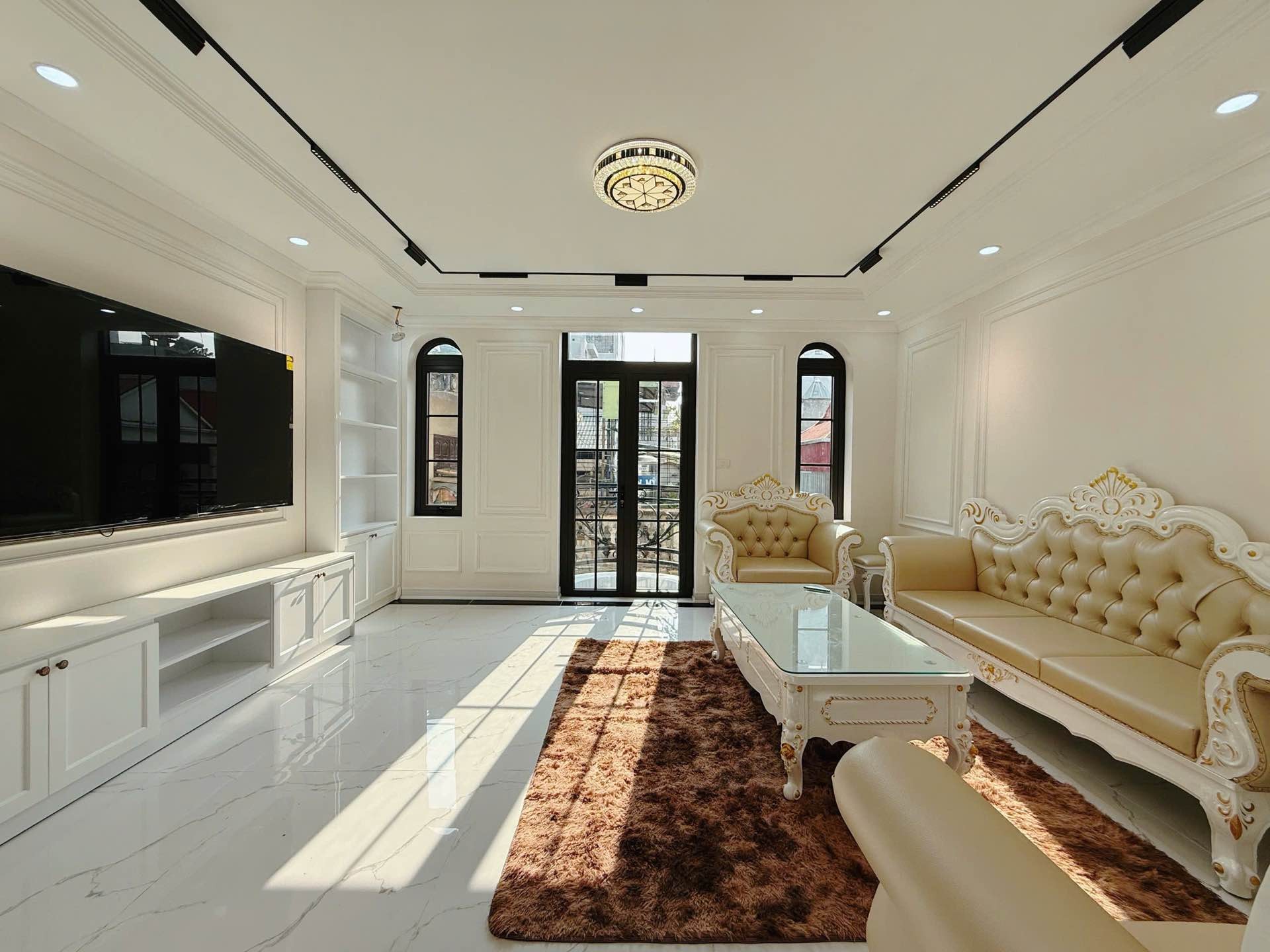 Bán nhà Tô Vĩnh Diện - diện tích 60m2 6 tầng - Ô tô vào nhà - giá 25,8 tỷ